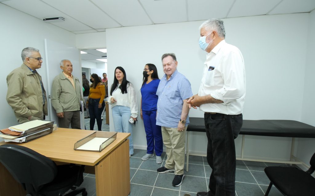 Morel Rodr Guez Inaugur Unidad De Salud Para Trabajadores Activos Y